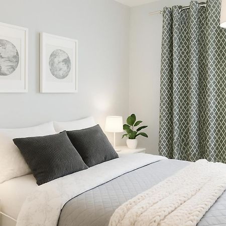 Beautiful Bright Three Bedroom House In Brighton And Hove With Free Parking Bagian luar foto