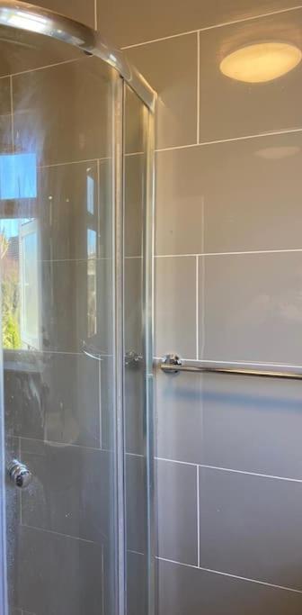 Beautiful Bright Three Bedroom House In Brighton And Hove With Free Parking Bagian luar foto
