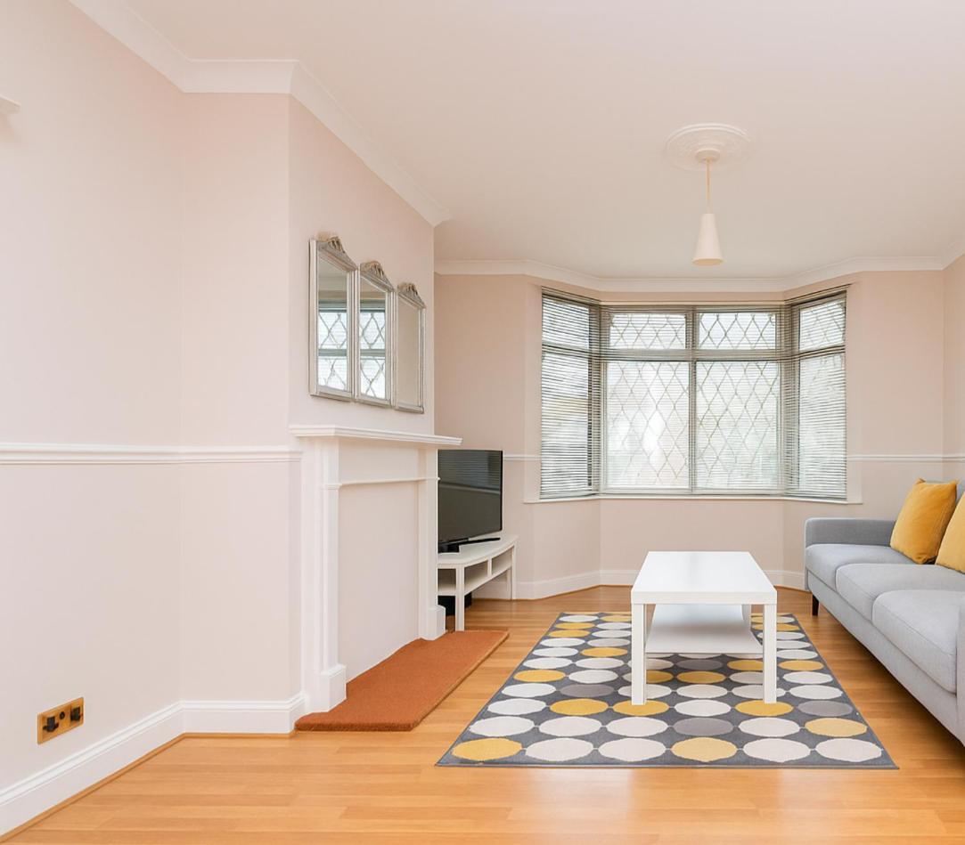 Beautiful Bright Three Bedroom House In Brighton And Hove With Free Parking Bagian luar foto